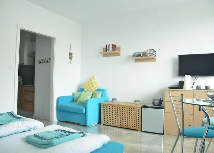 Apartament Z Panoramicznym Widokiem Na Morze Blisko Plazy I Centrum Pl Eng De